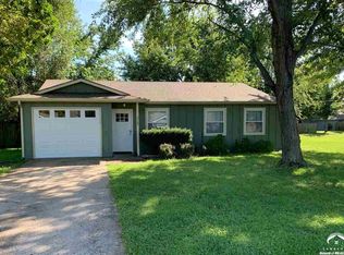 3705 Shadybrook Ln, Lawrence, KS 66047