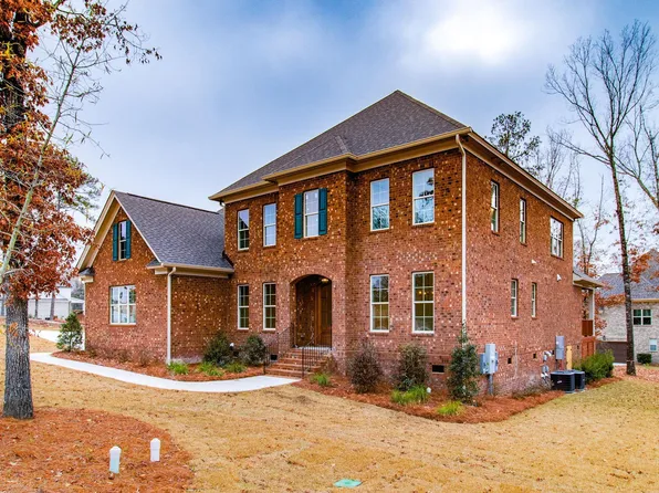 207 W Arrowleaf Ln, Elgin, SC 29045