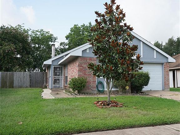 Excellent landscaping condition!