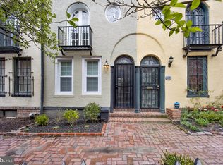 117 S Beechwood St, Philadelphia, PA 19103