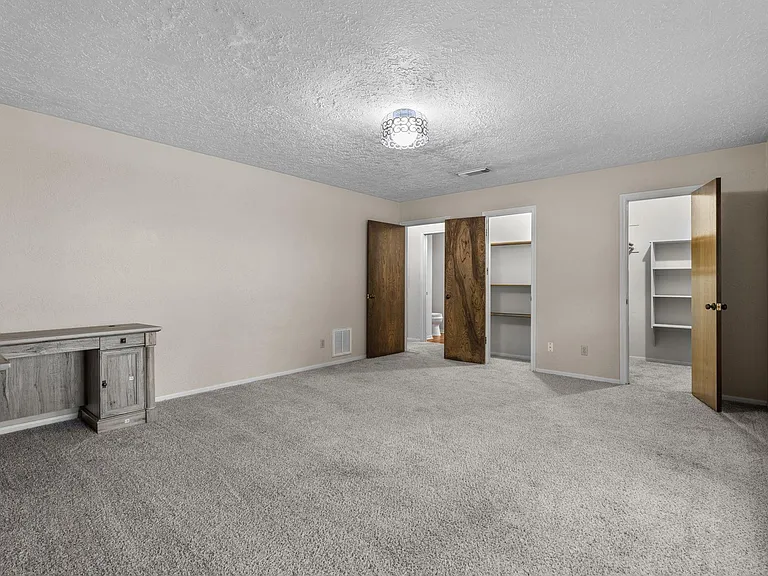 4010 Paraguay Cir — Photo 21