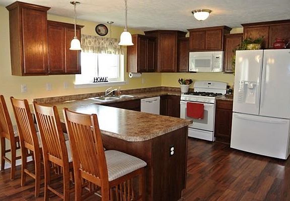 3rd image of 89 Parker Hill Dr