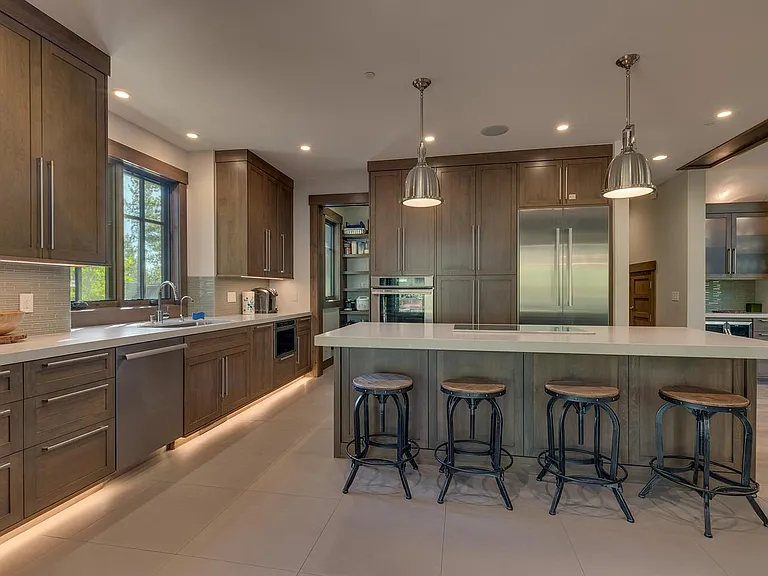 10562 Glenbrook Ct — Photo 10
