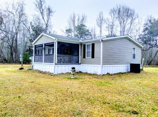 406 Red Oak Rd, Cottageville, SC 29435