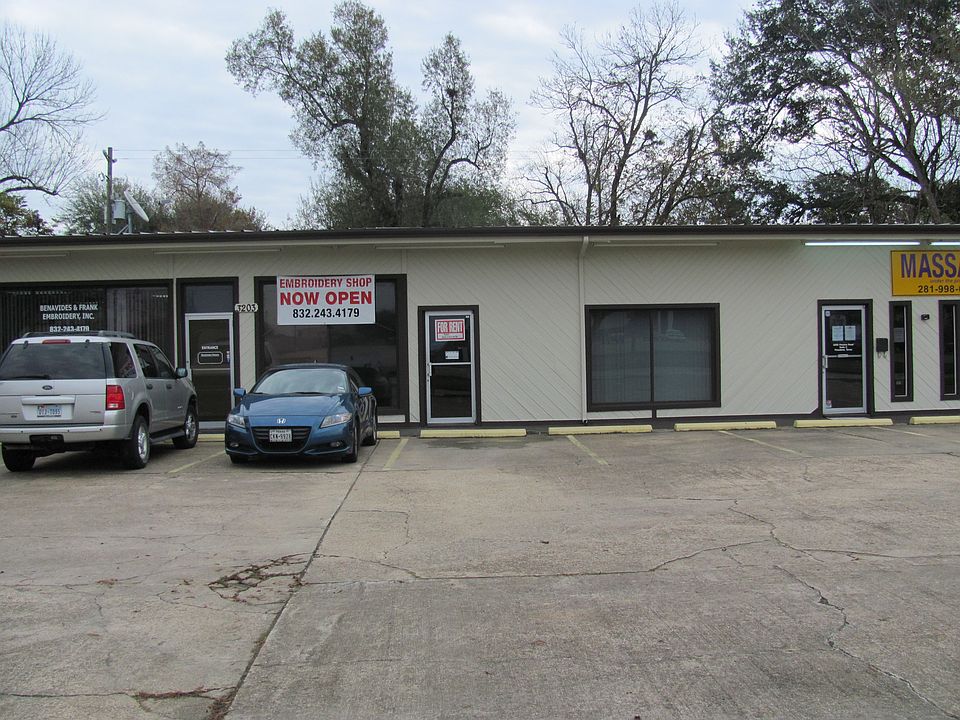 1st image of 3203 Preston Ave #B