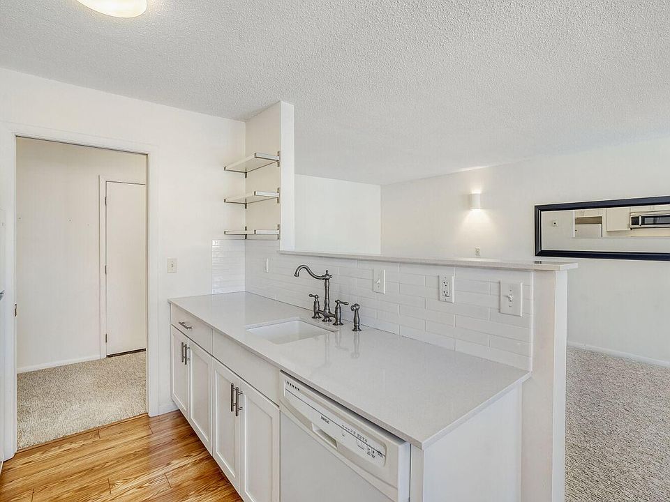 1st image of 10113 34th St W #342