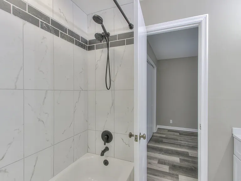 2344 Tally Green Ct — Photo 25