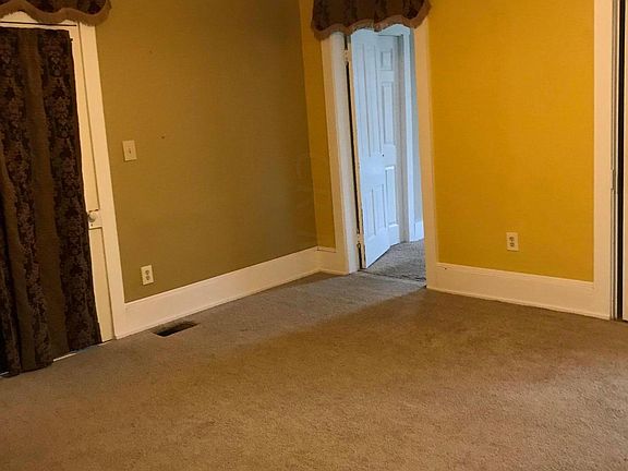 4th image of 231 Olive St