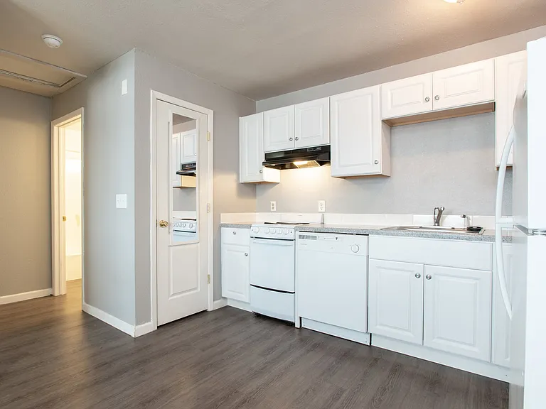 Brookside Apartments — Photo 7