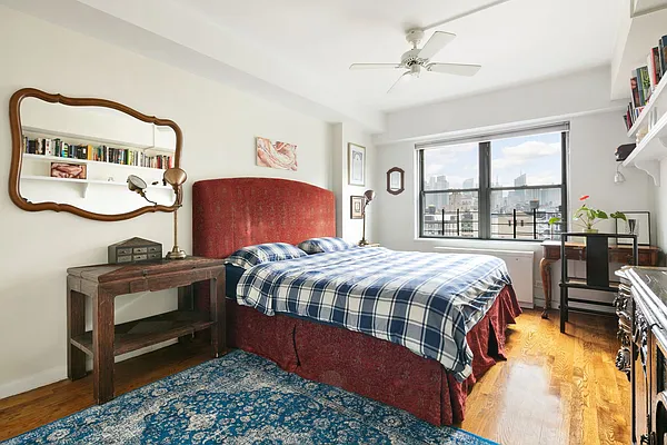 Sold by Compass | media 2