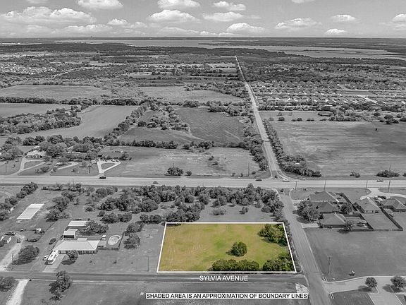 3rd image of Sylvia Ave