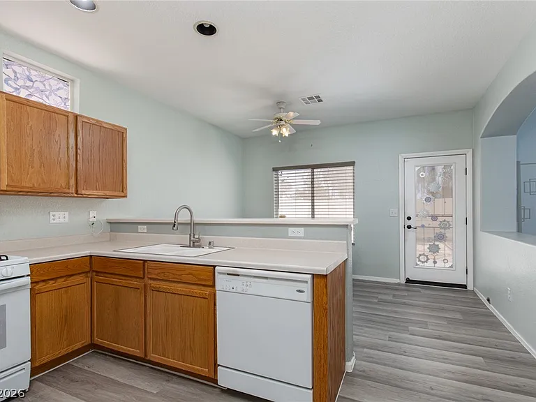 6116 Seneca Springs St — Photo 12