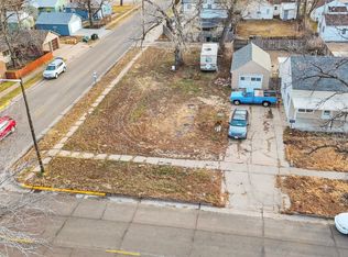 802 W E St, North Platte, NE 69101
