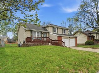 813 Valerie Ln, Gardner, KS 66030