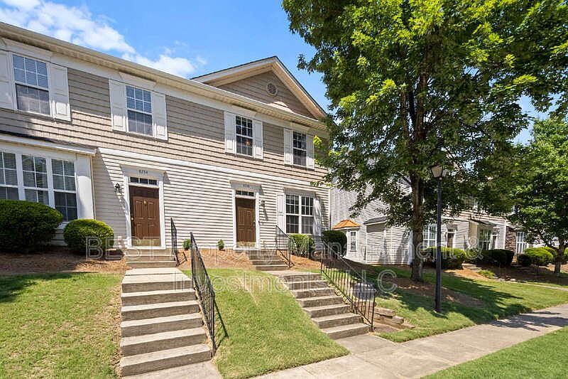 1st image of 8130 Kings Creek Dr