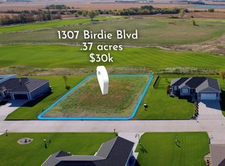 1307 Birdie Blvd, Cairo, NE 68824