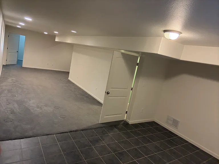 883 E Cholla Plz — Photo 15