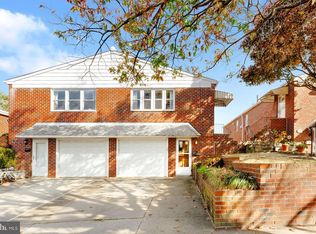 411 Strahle St, Philadelphia, PA 19111