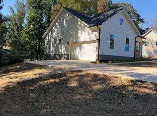 210 Salmon St #1, Elkin, NC 28621