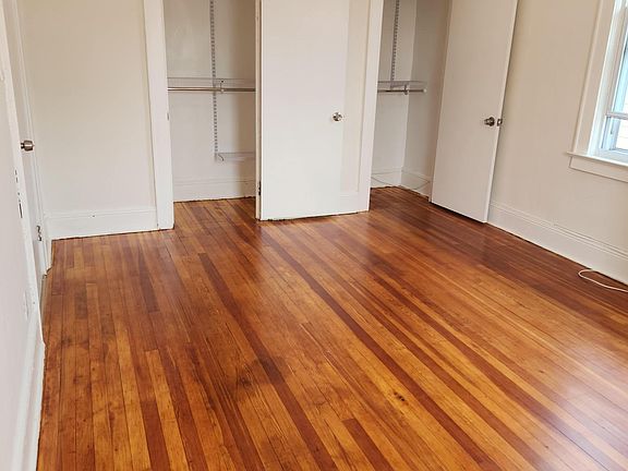 Bedroom1 w/two closets