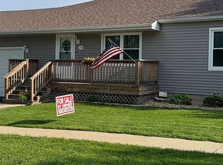 280 W Frick St, Macon, IL 62544