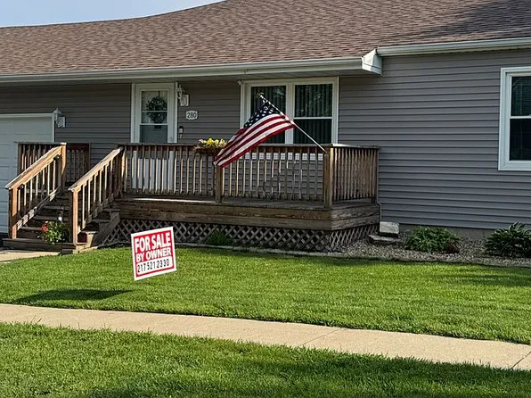 280 W Frick St, Macon, IL 62544