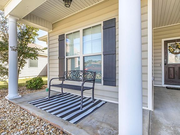 4th image of 123 Savannah Ln