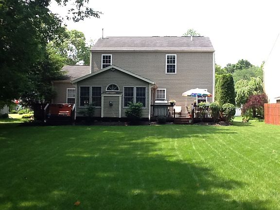 2nd image of 6208 Alletta Cir