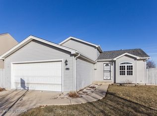 5417 Meadowbrook St, Plainfield, IL 60586