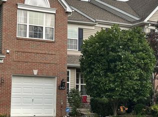 140 Jordan Ct, Royersford, PA 19468