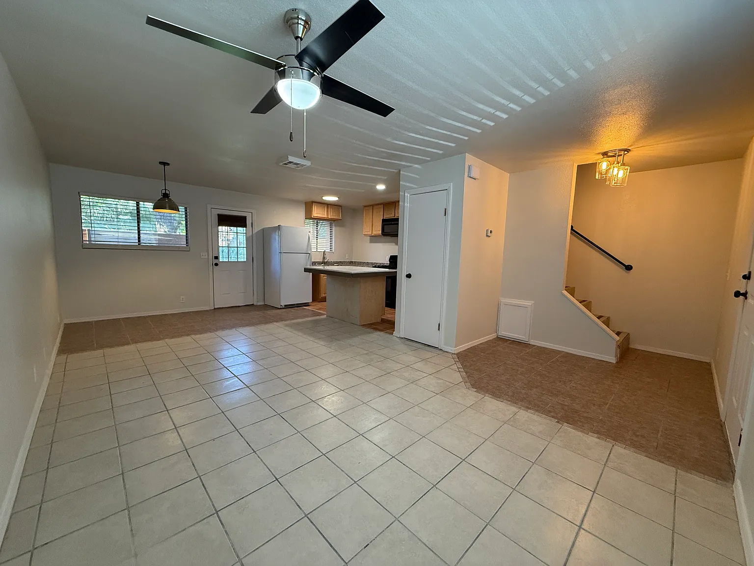 3 Bed and 2 Bath Apartment in Yuma, AZ! — Photo 1