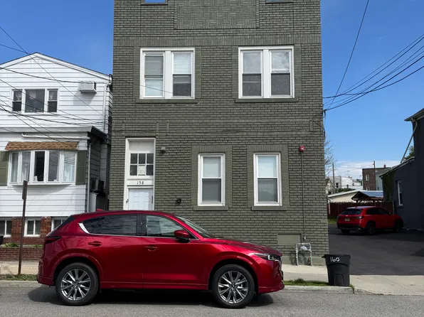 158 Lincoln Pl APT 1R, Garfield, NJ 07026