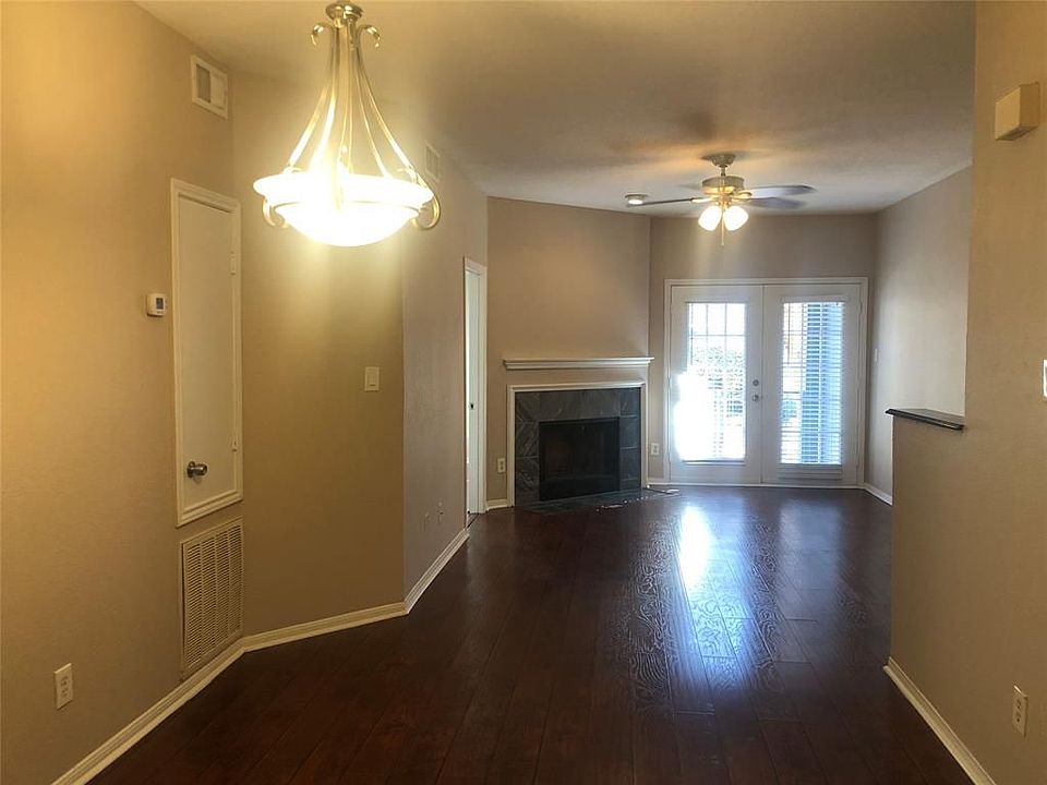 1st image of 2323 Fairwind Dr APT 751