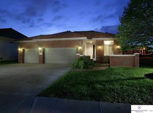 4816 S 155th Plz, Omaha, NE 68137