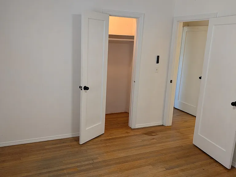 904 East St — Photo 12