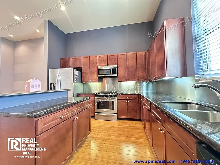 732 Cannen John Ln — Photo 13