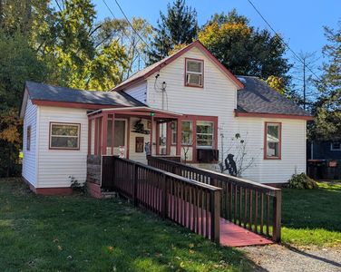 226 Cedar St NE, Cedar Springs, MI, 49319