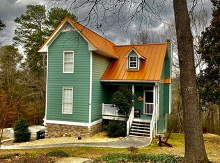 466 Hilltop Dr, Summerville, GA 30747