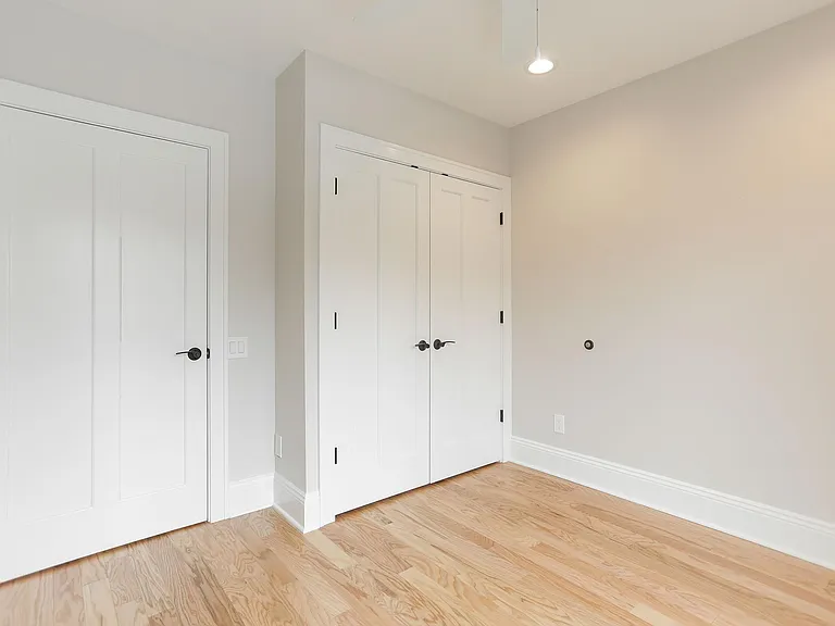 15100 Detroit Ave #8 — Photo 16