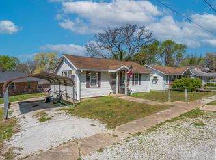 805 Arcadia St #809, Warsaw, MO 65355