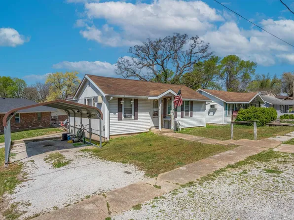 805 Arcadia St #809, Warsaw, MO 65355