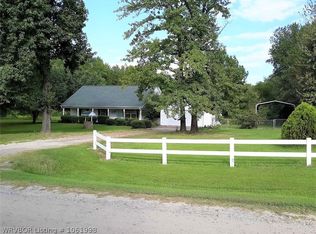 1042 S Taylor Rd, Ozark, AR 72949