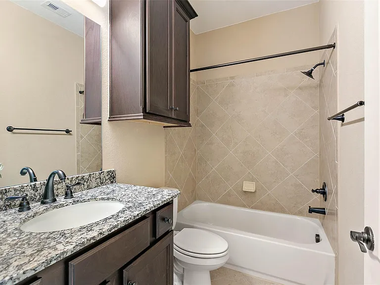 68 Daffodil Meadow Pl — Photo 29
