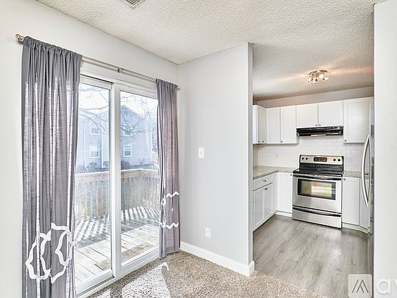 4th image of 9091 W Swan Cir