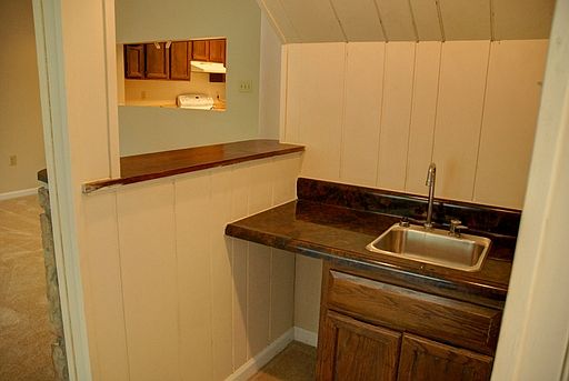 2nd image of 627 Rain Forest Dr APT C
