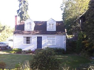 1031 NE 102nd St, Seattle, WA 98125