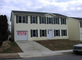 9603 Clark St, Philadelphia, PA 19115