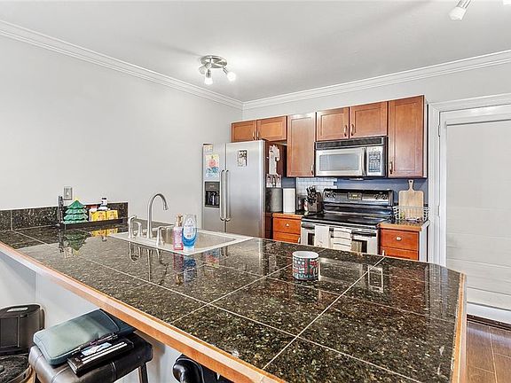 4th image of 531 Cedarwood Dr #531