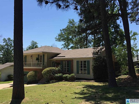 4th image of 2305 Locke Ln
