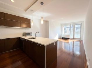 4117 Crescent St APT 5L, Long Island City, NY 11101